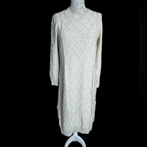 NWT Line & Dot Ruby Textured Midi Sweater Dress Cable Knit size Small - Picture 2 of 8